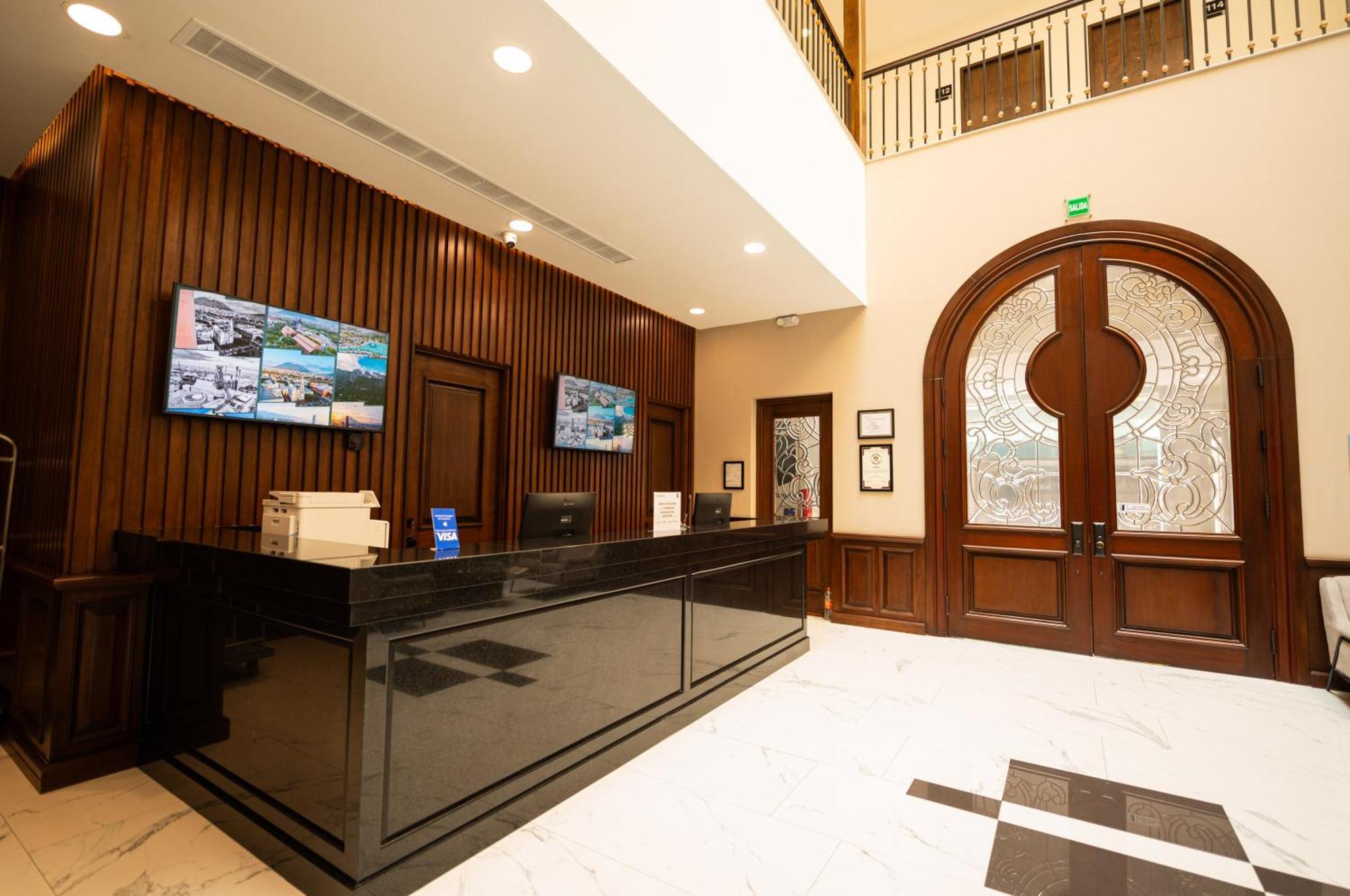 Hotel Centria Monterrey Ngoại thất bức ảnh